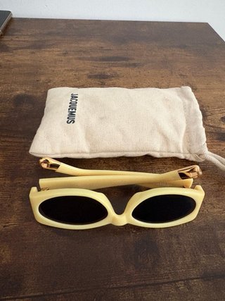 Gafas de sol Jacquemus originales crema + funda