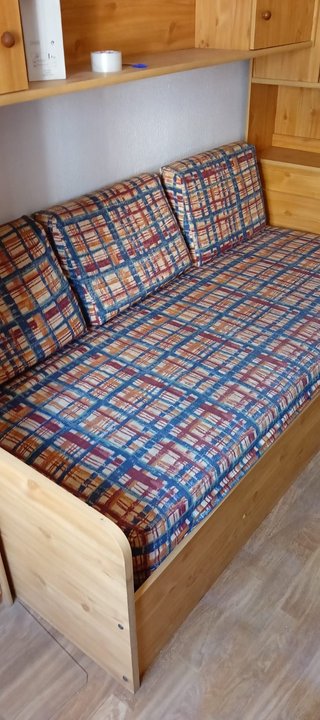Conjunto Mueble Comedor con Sofá Cama