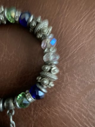 Bracciale elastico con charm