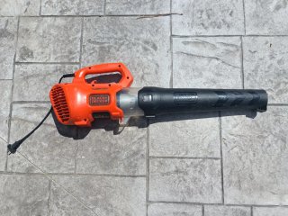 Sopladora Eléctrica Black+Decker