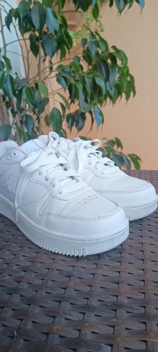 Lote Zapatillas Niña Puma y Kappa