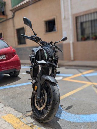 Yamaha MT-07 PURE 2024 Negra