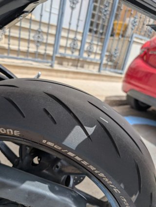 Yamaha MT-07 PURE 2024 Negra