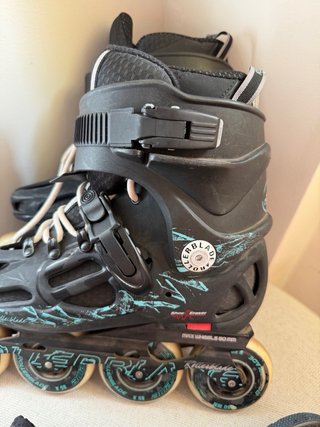 Patines en línea Rollerblade + protecciones