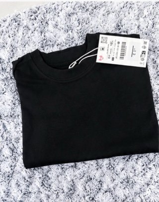 Camiseta básica de Zara Kids, completamente nueva