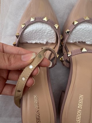 Zapatos planos destalonados con tachuelas(2 USO!)