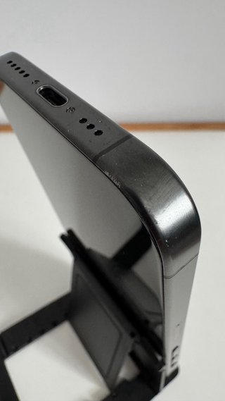iPhone 15 Pro 256GB Negro Titanio - 100% Batería