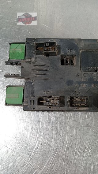 CAJA RELES / FUSIBLES Mercedes-Benz Vito Furgón (638)