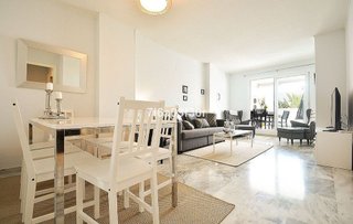 Piso en alquiler en Nueva Andalucía centro en Marbella