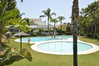 Piso en alquiler en Nueva Andalucía centro en Marbella