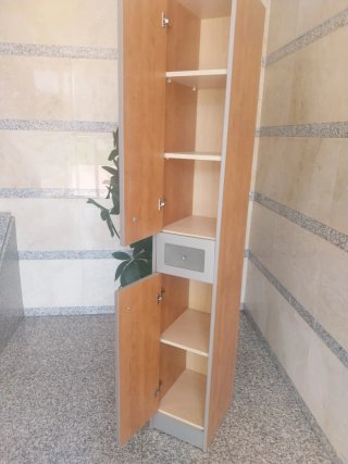 Mueble auxiliar madera y metal