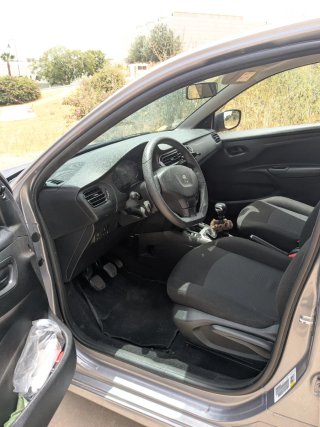Peugeot 301 - 2020