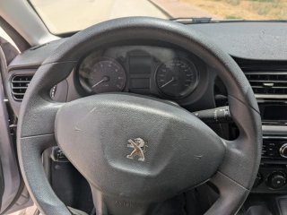 Peugeot 301 - 2020