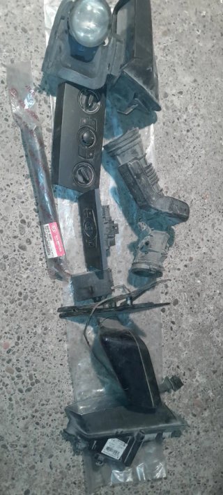 Rejillas y piezas coche