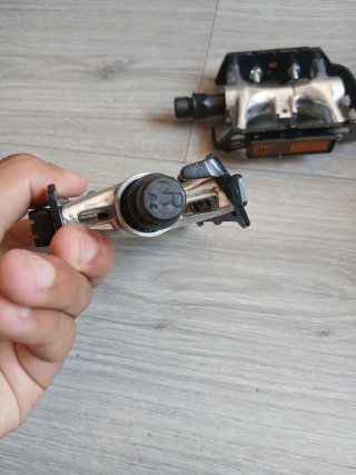 Pedales de plataforma clásicos para bicicleta