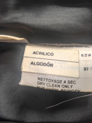 Abrigo pelo acrílico gris imitación visón .
