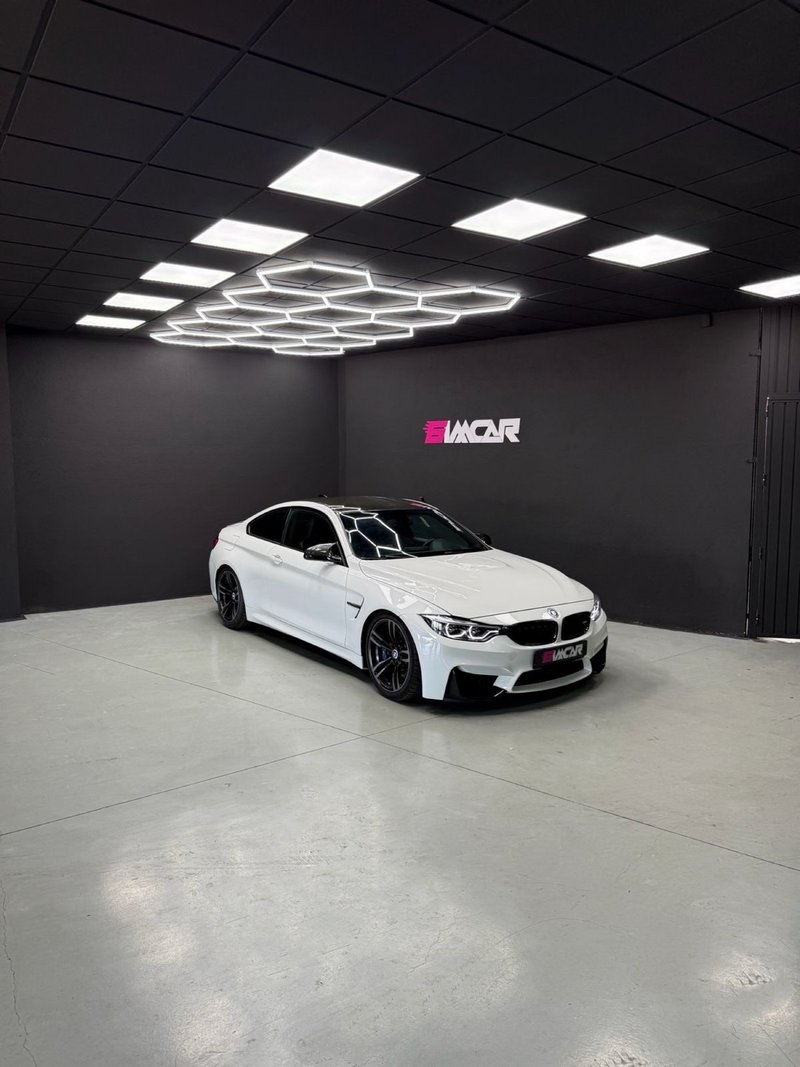 BMW M4 DKG - foto 1