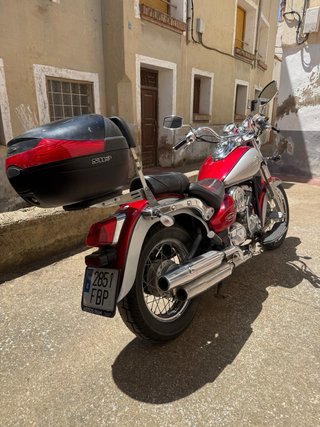 Moto Daelim Daystar 125 Roja y Plata