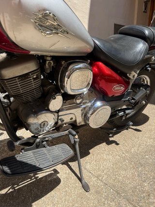 Moto Daelim Daystar 125 Roja y Plata