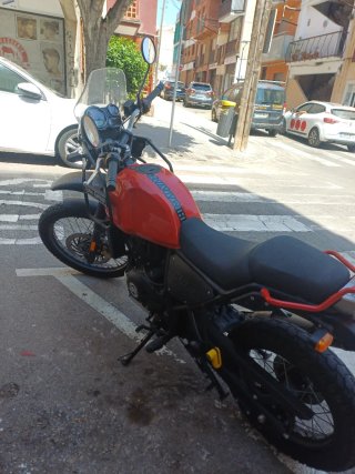 Royal Enfield Himalayan Adventure Moto
