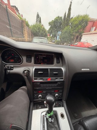 Audi Q7 s line
