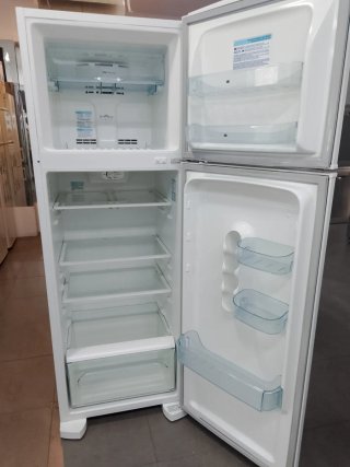 Nevera Electrolux Blanca no Frost