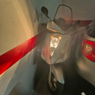 Honda Pantheon 125 Plata Maxi-Scooter