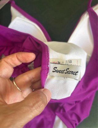 Bañador morado