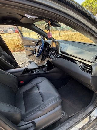 Toyota C-HR 2019