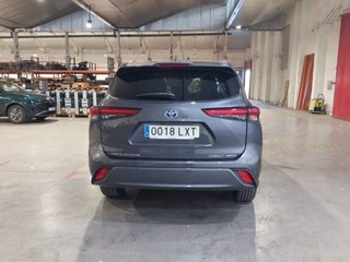 Toyota Highlander 2.5 Advance 181 kW (246 CV)