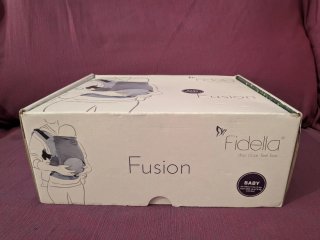 Mochila Portabebés Fidella Fusion baby y protector