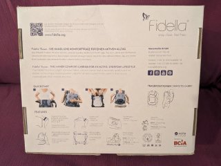 Mochila Portabebés Fidella Fusion baby y protector