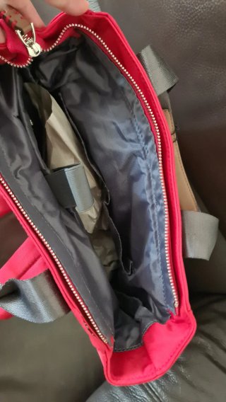 Bolso Mochila Parfois Rojo Impermeable Nuevo