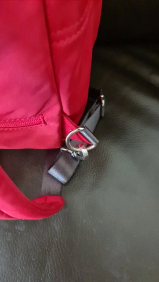 Bolso Mochila Parfois Rojo Impermeable Nuevo