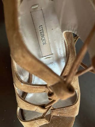 Sandalias tacón marrón con cordones
