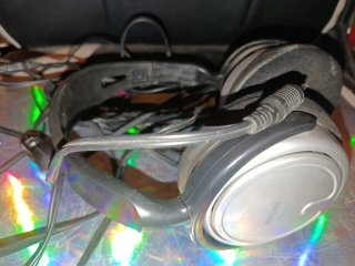 Auriculares Philips con cable