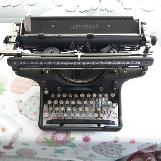 Máquina escribir antigua marca underwood