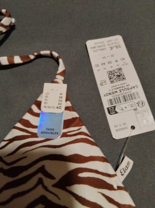 Parte de arriba bikini estampado cebra