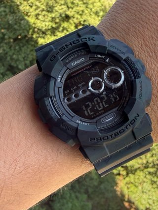 Casio G-Shock GA-100 Negro Correa y Bisel Nuevos