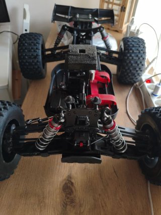 Chasis corally Kronos 6S monster.