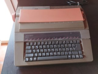 Máquina de escribir eléctrica Facit T120
