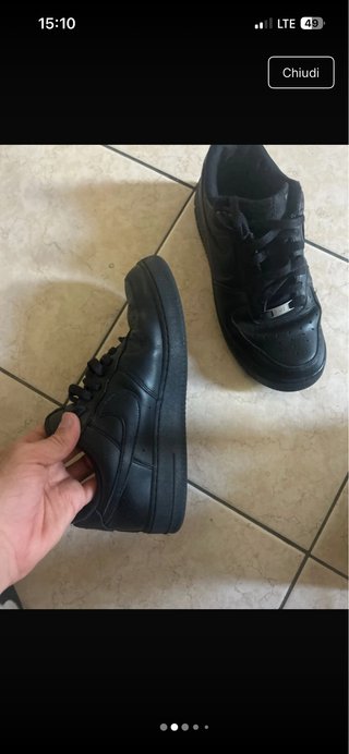 Nike Air Force nere