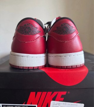 Sneakers Nike Jordan 1 low retro Chicago 44