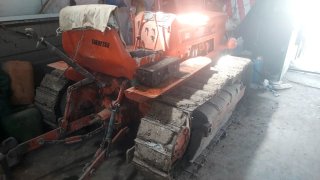Tractor de orugas Fiat 605