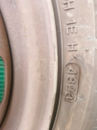 Ruedas de coche (2 unidades)