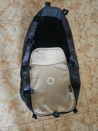 Carro bogaboo camaleon color crema