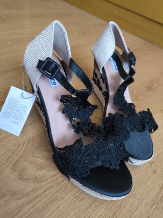 Sandalias esparto y encaje Mdarina