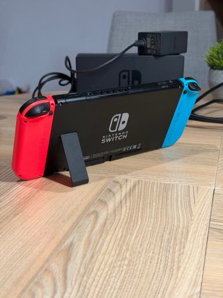 ¡Muy Buen Estado! Nintendo Switch + Accesorios