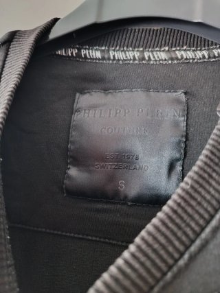 Felpa Philipp Plein nera con teschio e serpente