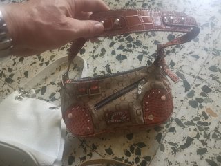 Lote 3 bolsos: Prada blanco y más